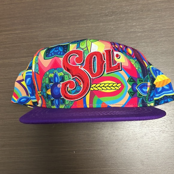 Hat - Picture 3 of 5